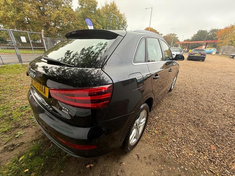Audi Audi Q3