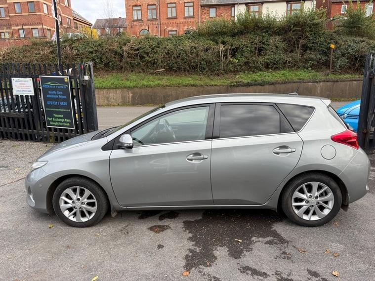 Toyota Toyota Auris