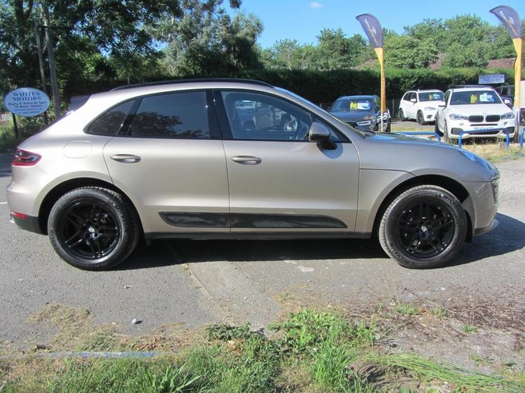 Porsche Porsche Macan