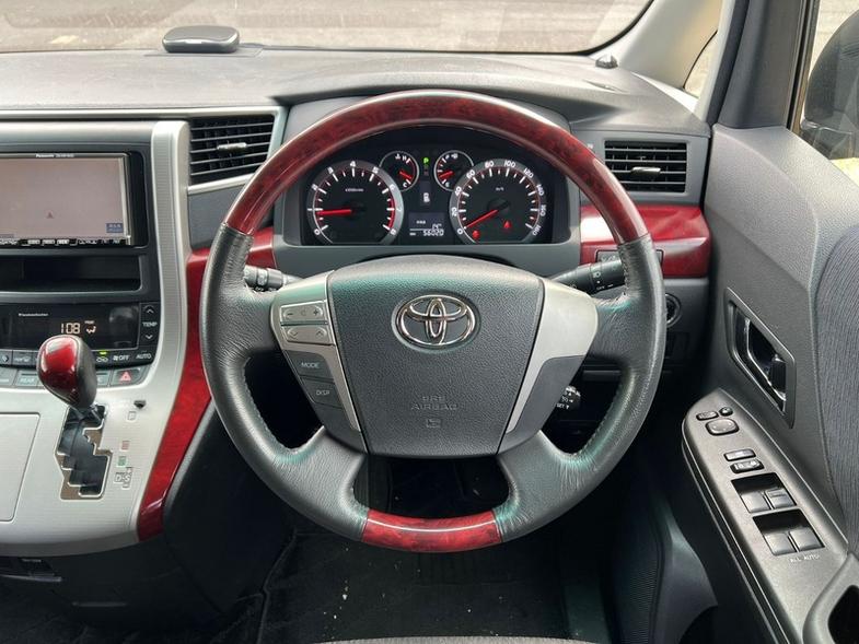 Toyota Toyota Alphard