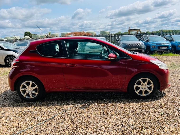 Peugeot Peugeot 208