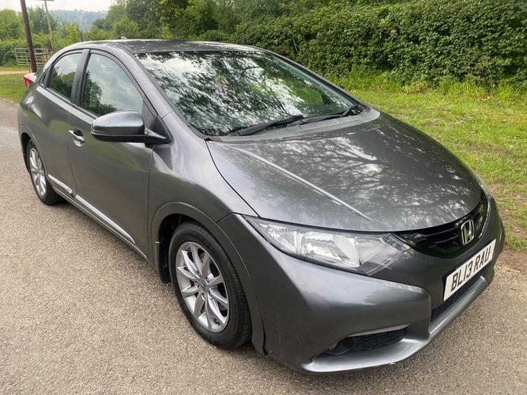 Honda Civic — photo 1