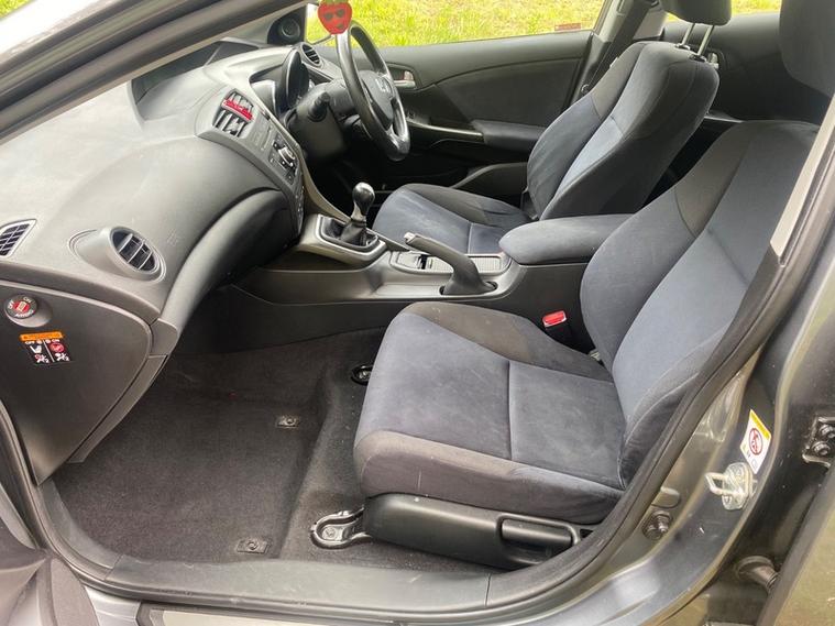 Honda Civic — photo 10