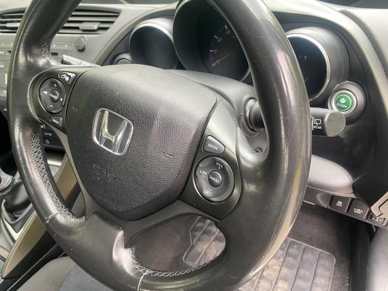 Honda Civic — photo 12