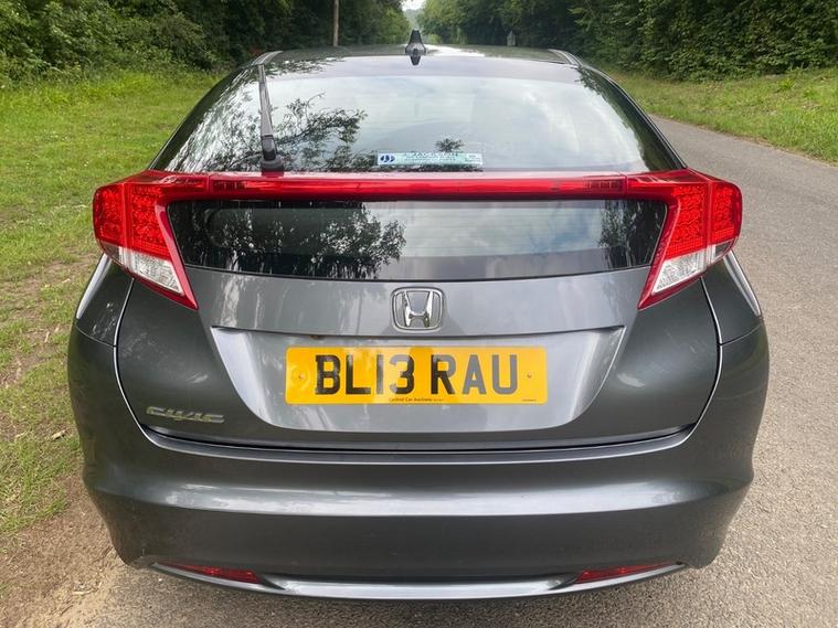 Honda Civic — photo 6