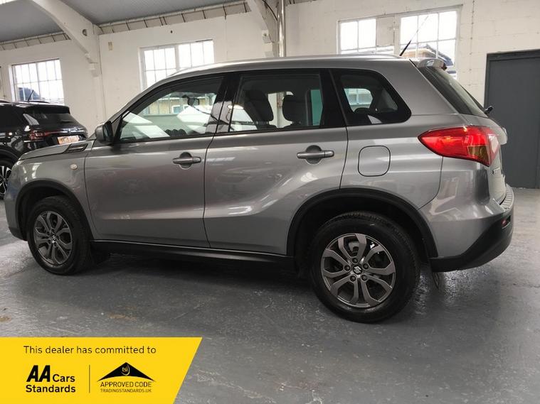 Suzuki Suzuki Grand Vitara