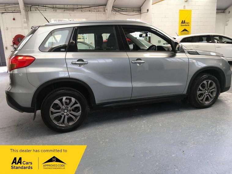Suzuki Suzuki Grand Vitara