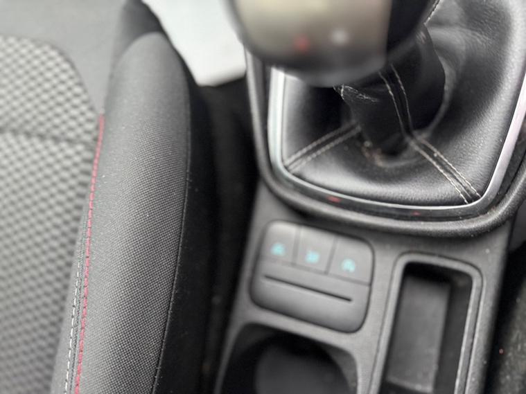 Ford Fiesta — photo 17