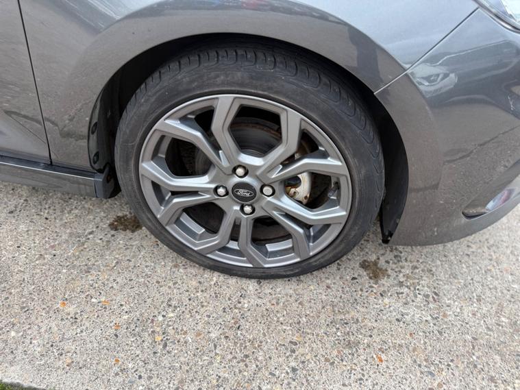 Ford Fiesta — photo 18