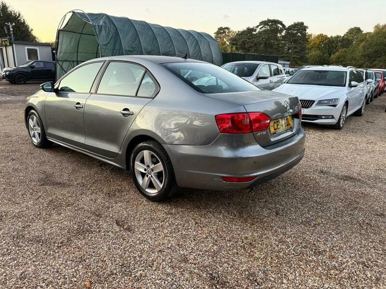 Volkswagen Volkswagen Jetta