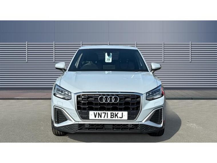 Audi Audi Q2