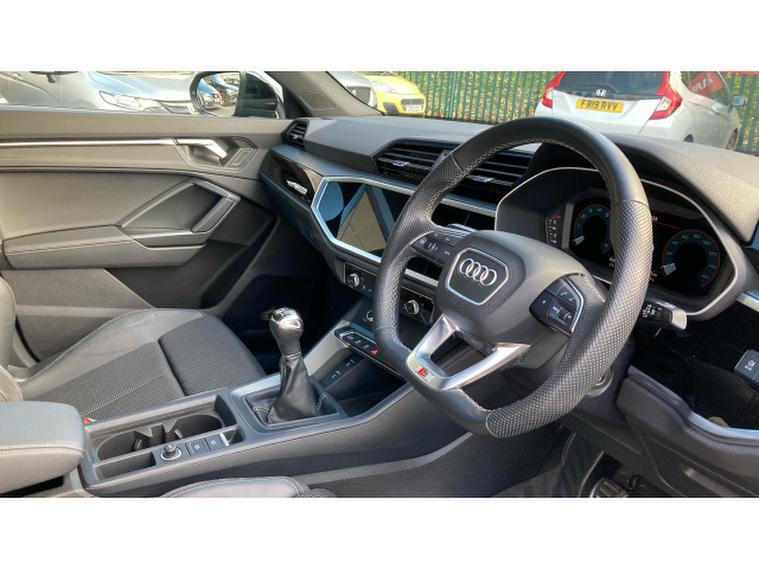 Audi Audi Q3
