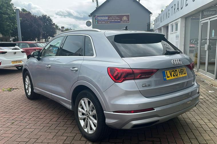 Audi Audi Q3