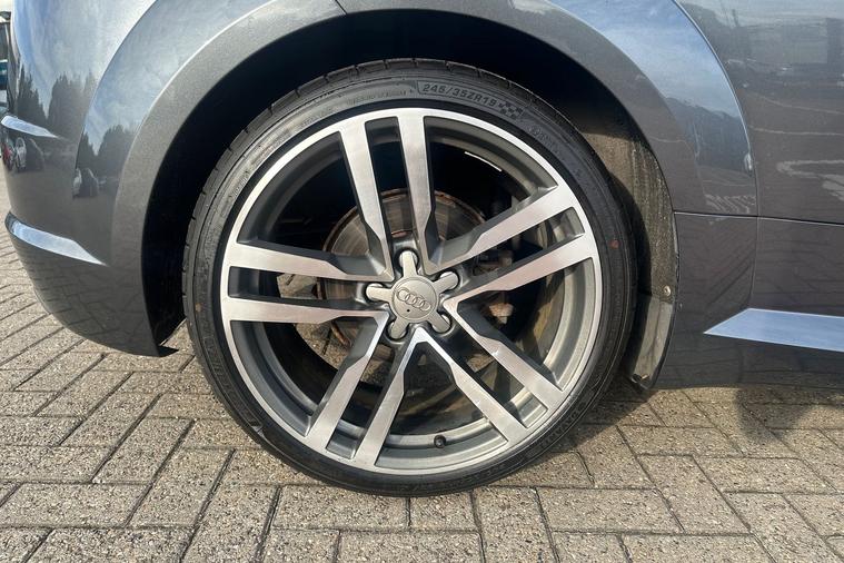 Audi Audi TT